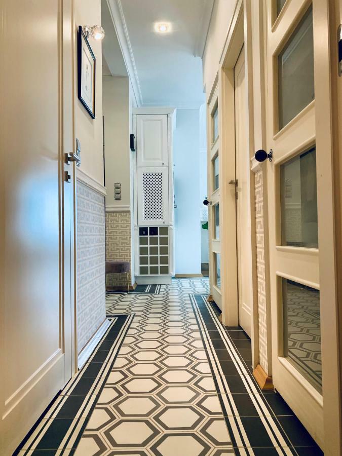 Villa Bagatelle - Luxury Apartment Ніцца Екстер'єр фото