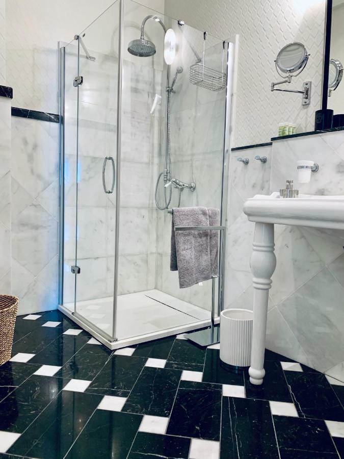 Villa Bagatelle - Luxury Apartment Ніцца Екстер'єр фото
